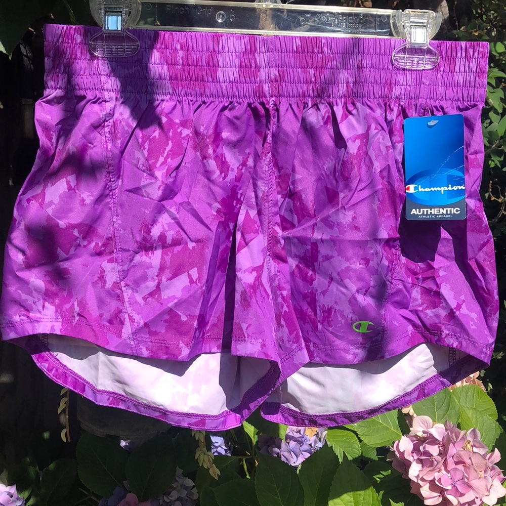 Champion! NEW! Women’s champion shorts.